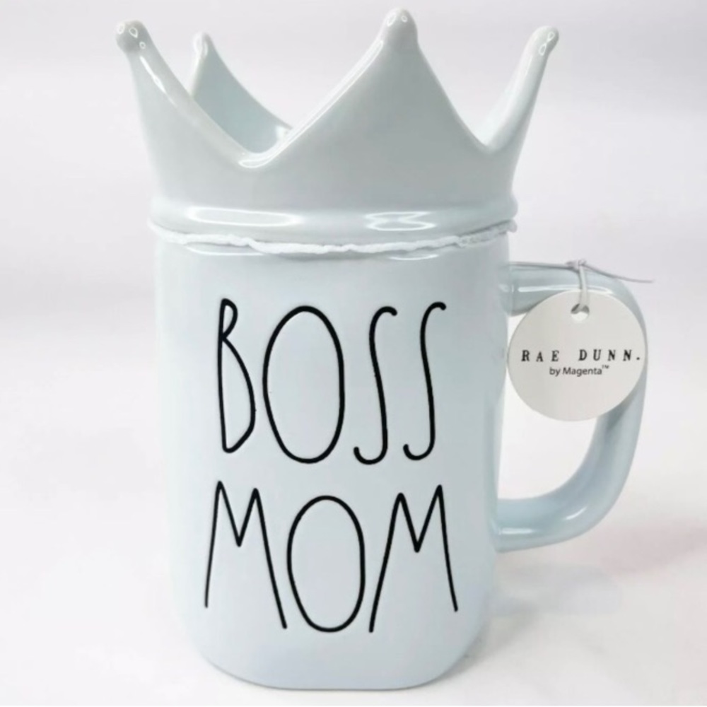 Rae Dunn | BOSS MOM Mug With Crown